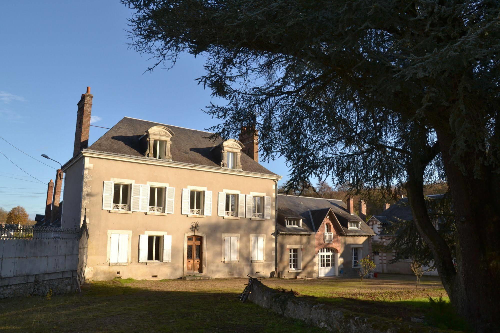 Le Clos Sainte-Marie Bed & Breakfast Mesland Exterior photo